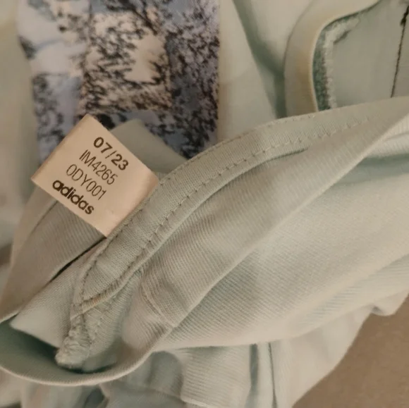 Adidas Future Icons Graphic Crop Tee - Picture 9 of 13